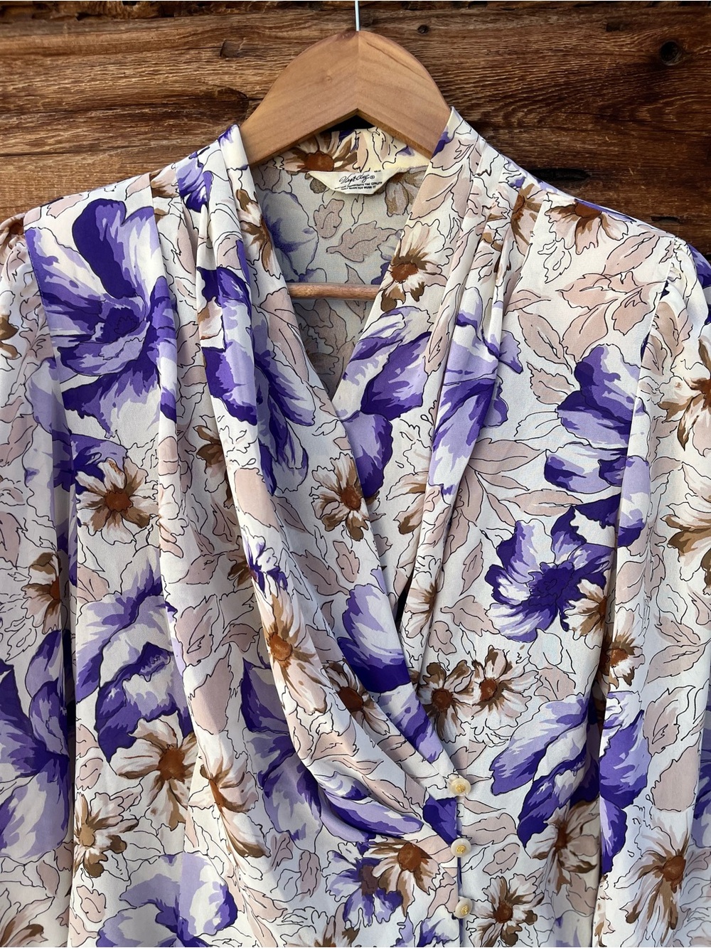 VINTAGE | Floral Draped V-Neck Blouse in Purple and Cream M - Picture 2 of 6